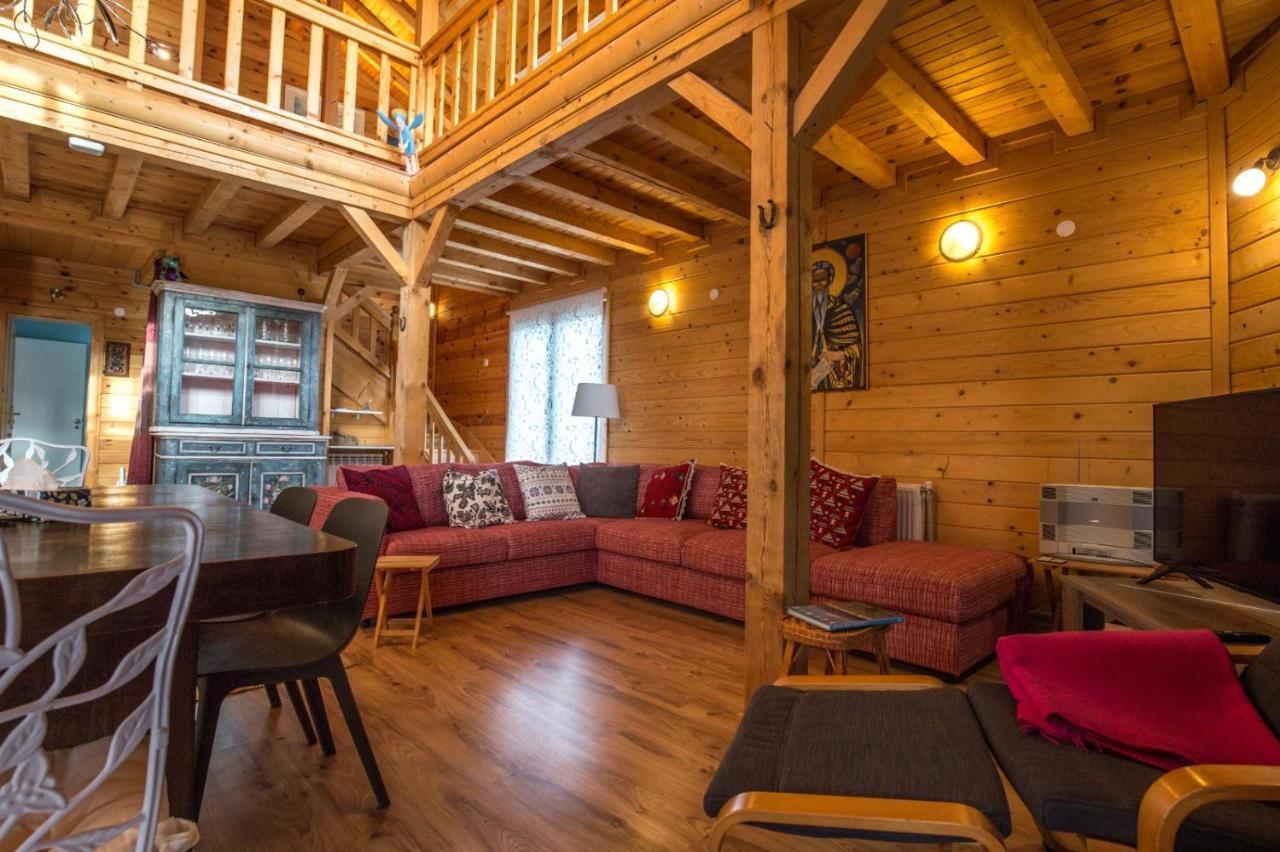 הוילה Large Luxury Chalet In Raduil, Nr Borovets - Hot Tub, Views, Wi-Fi מראה חיצוני תמונה